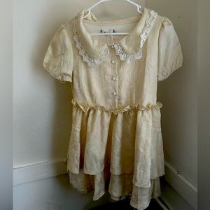 Sooo sweet cute cake dress but size is a little small